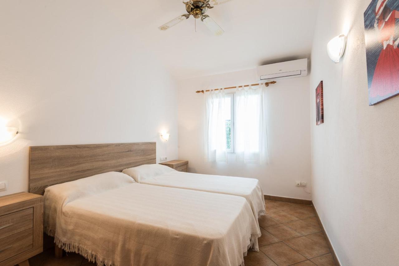 Villa Bea Кала'н Бош Екстериор снимка